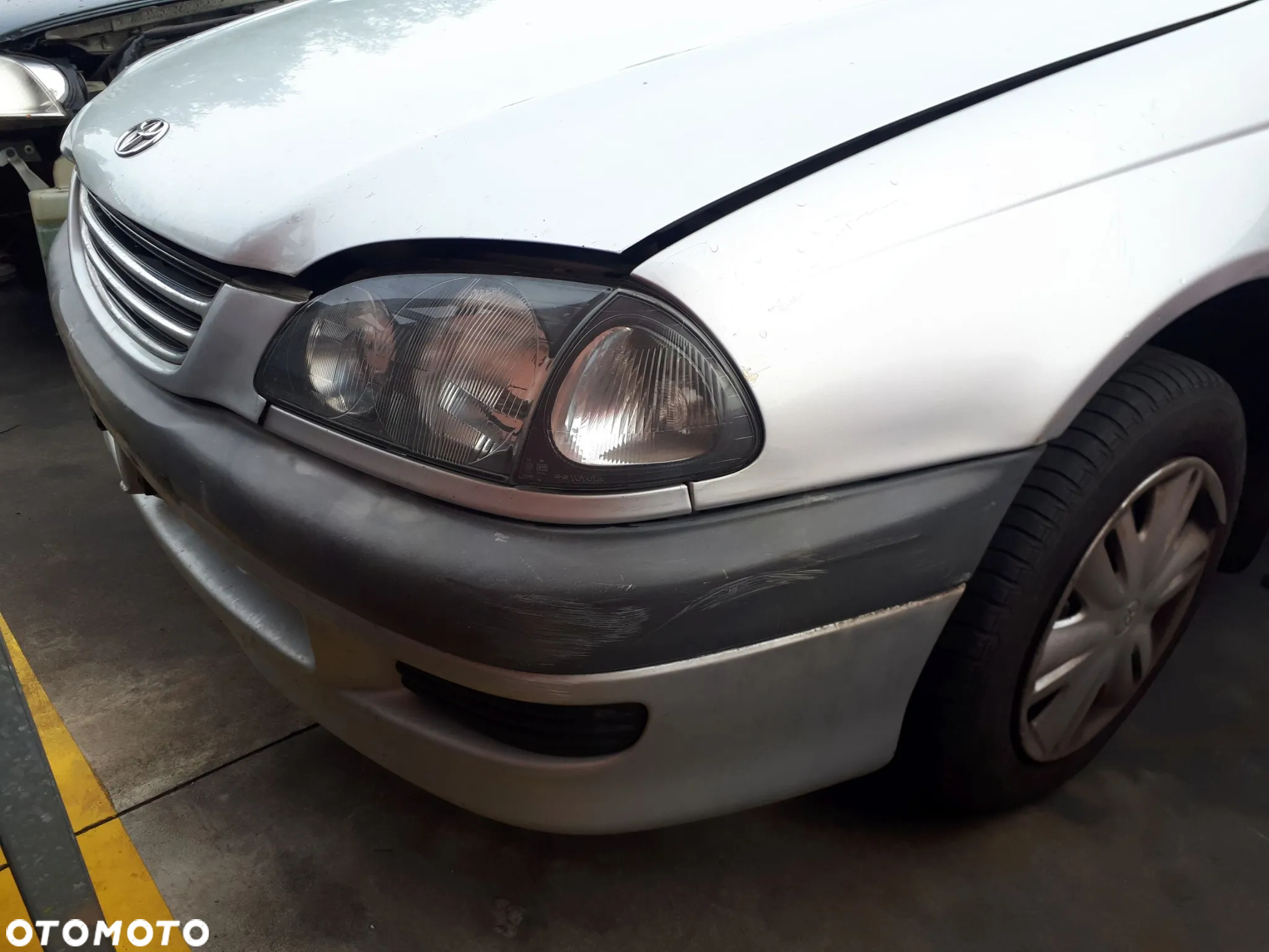TOYOTA AVENSIS T22 97-00 1.6 16V BOCZEK DRZWI PRZÓD TYŁ PRAWY LEWY - 23