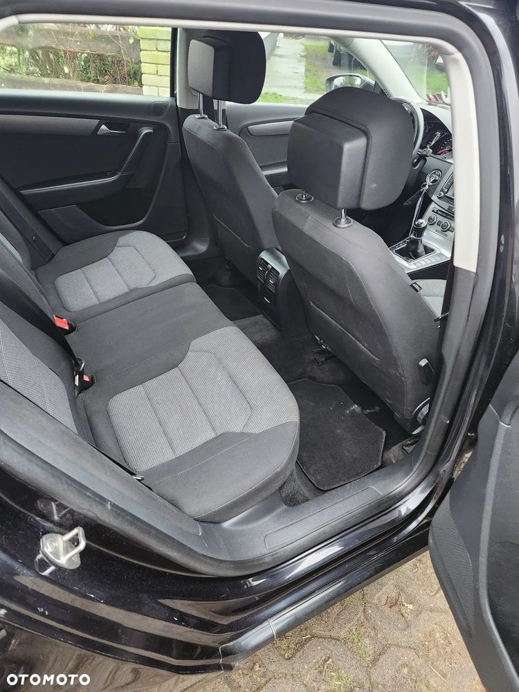 Volkswagen Passat 1.8 TSI Trendline - 6