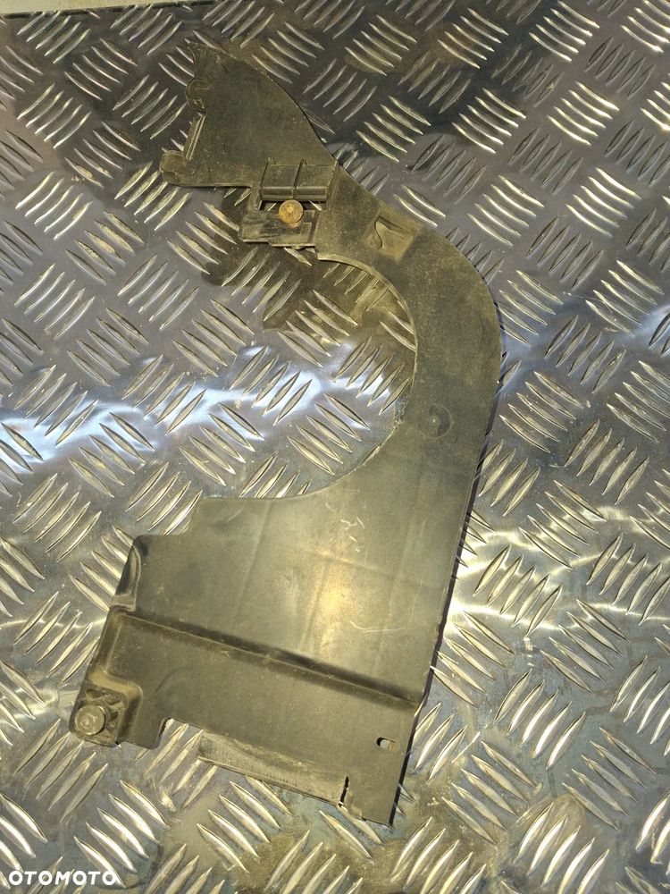 OBUDOWA OSŁONA TUNELU CHŁODNICY DAF CF 400 XF 106 EURO 6 - 3