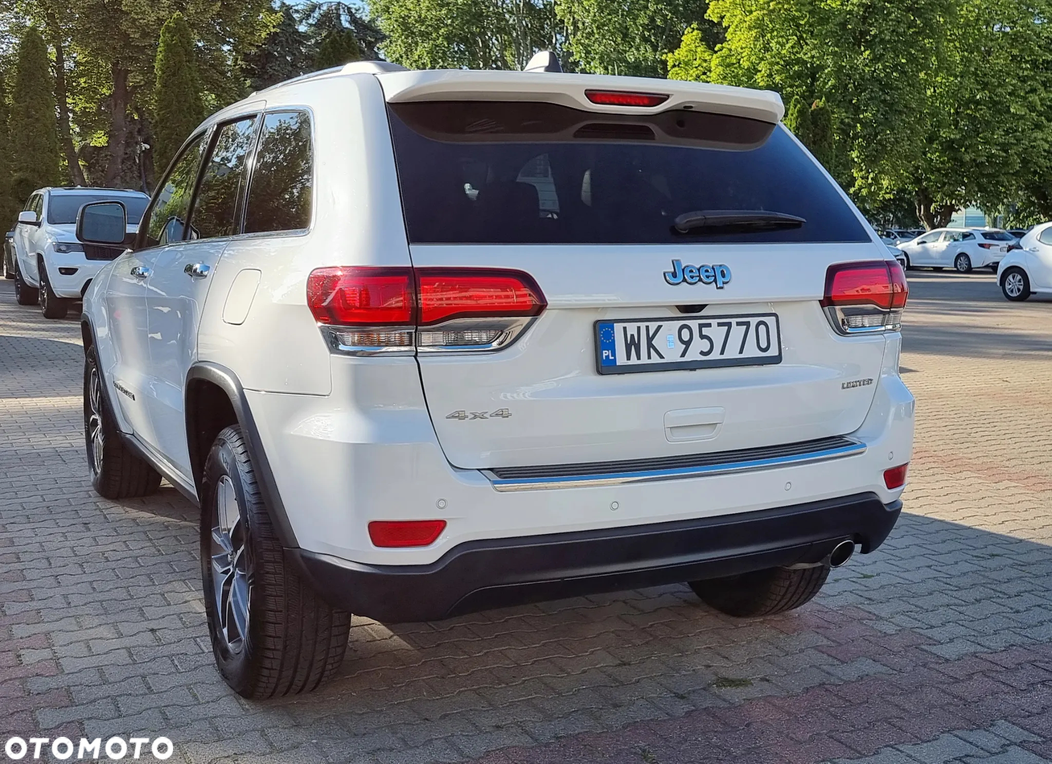 Jeep Grand Cherokee - 6