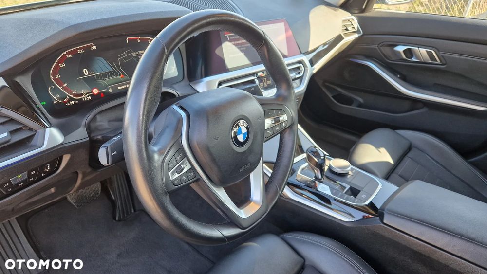 BMW Seria 3 320i GPF Sport - 18