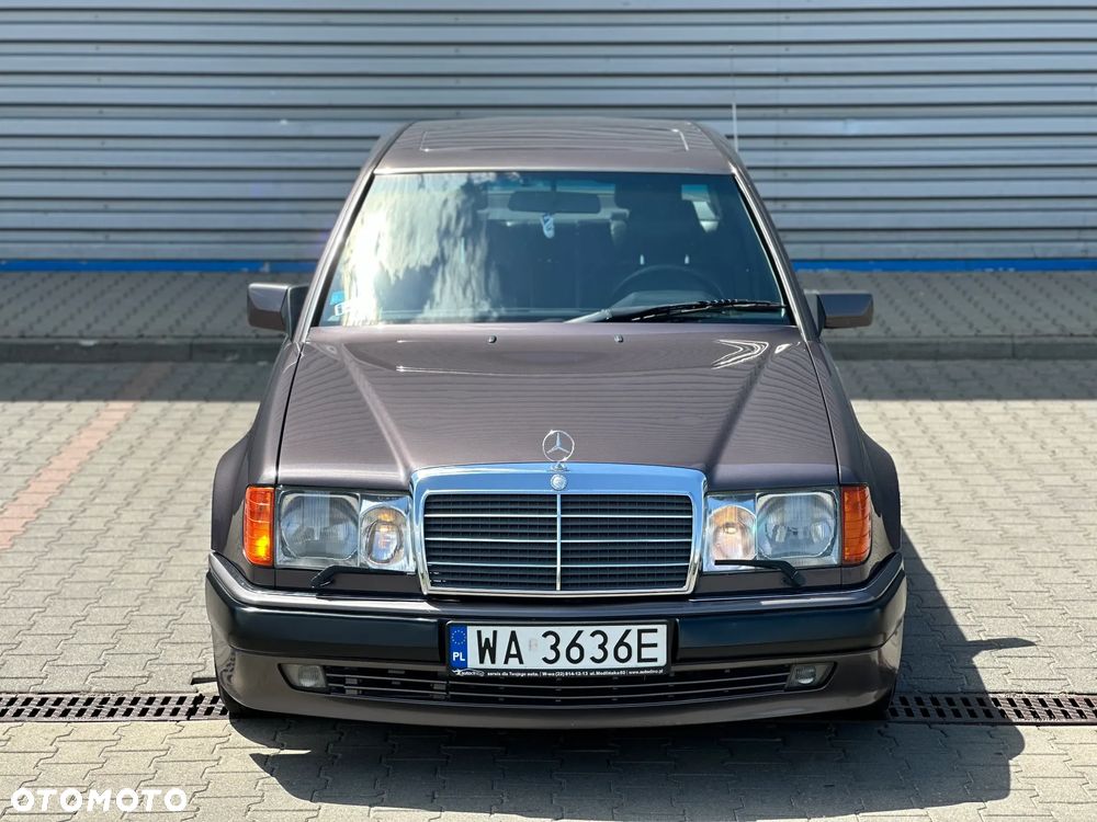 Mercedes-Benz Klasa E - 11