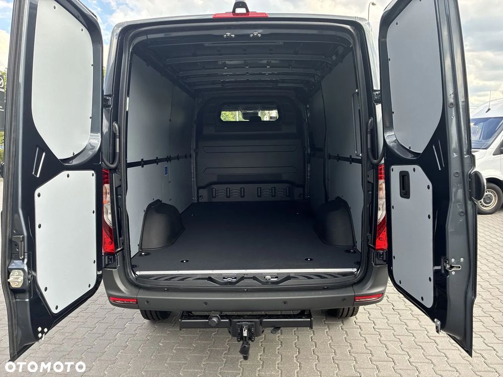 Mercedes-Benz Sprinter 4x4 - 10