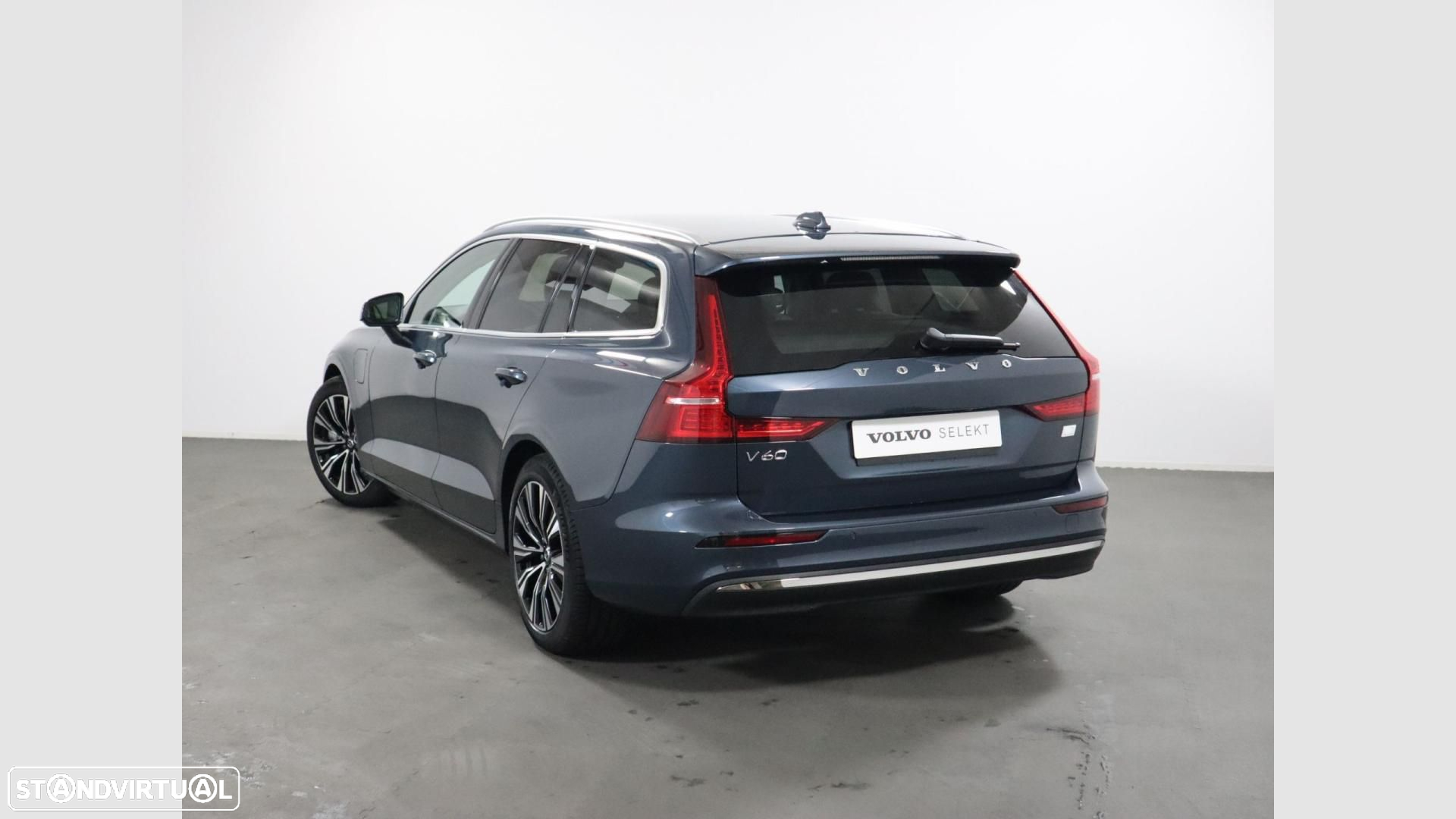 Volvo V60 2.0 T6 AWD TE Plus Bright - 4