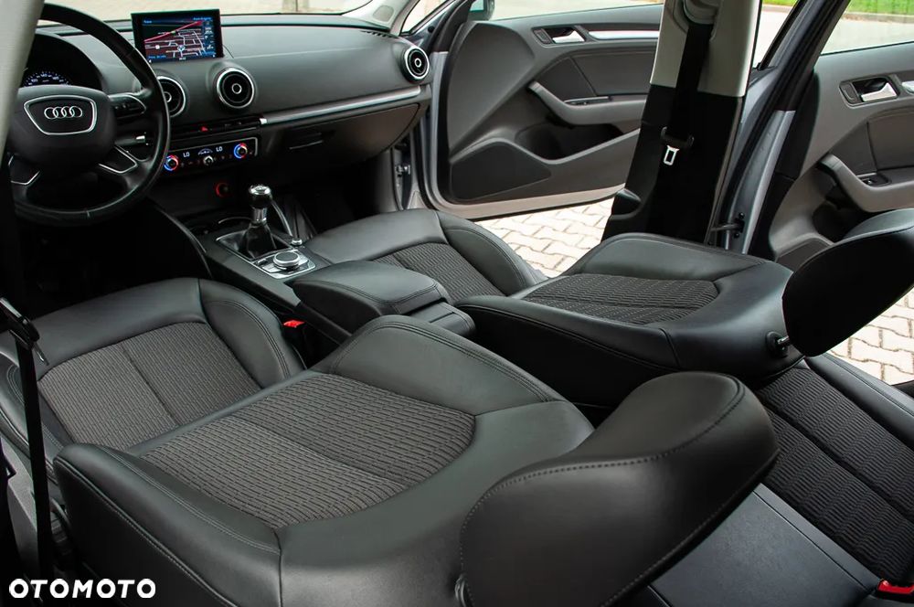 Audi A3 Sportback 1.6 TDI - 29