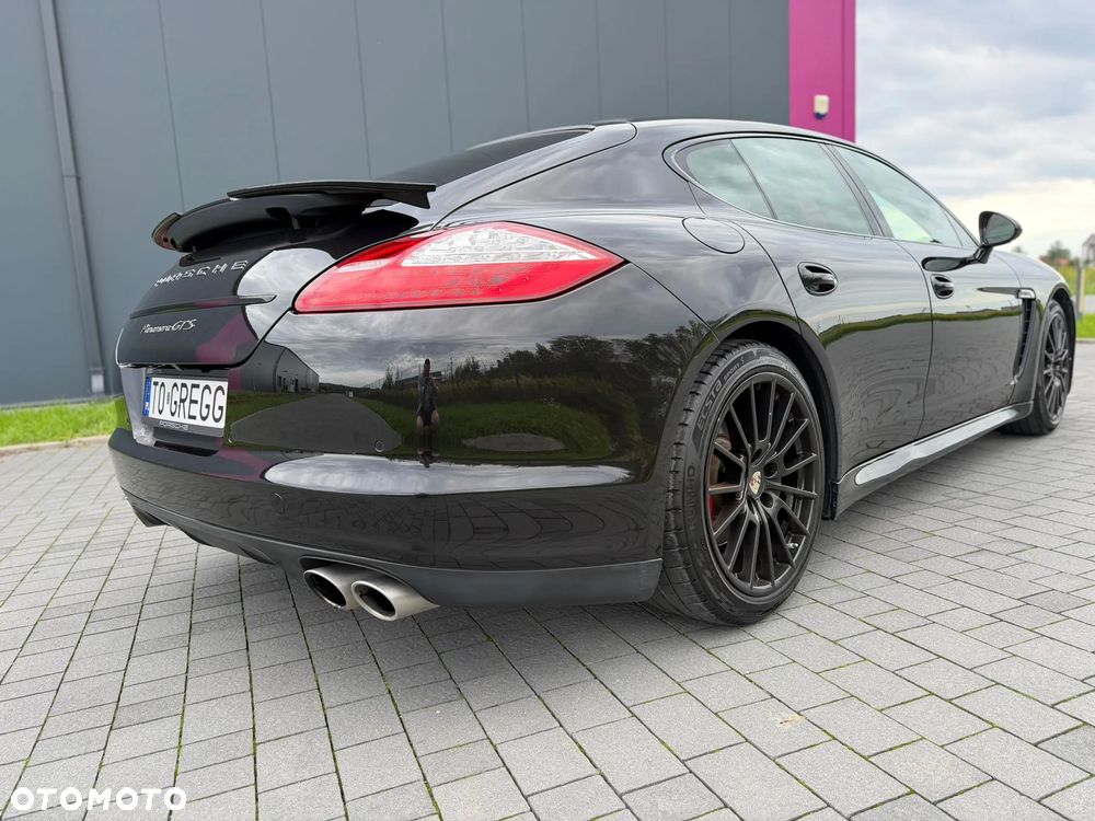 Porsche Panamera - 15