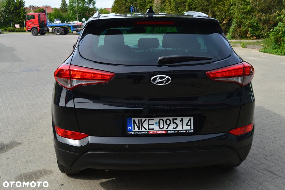 Hyundai Tucson 1.7 CRDI BlueDrive TourdePologne 2WD - 7