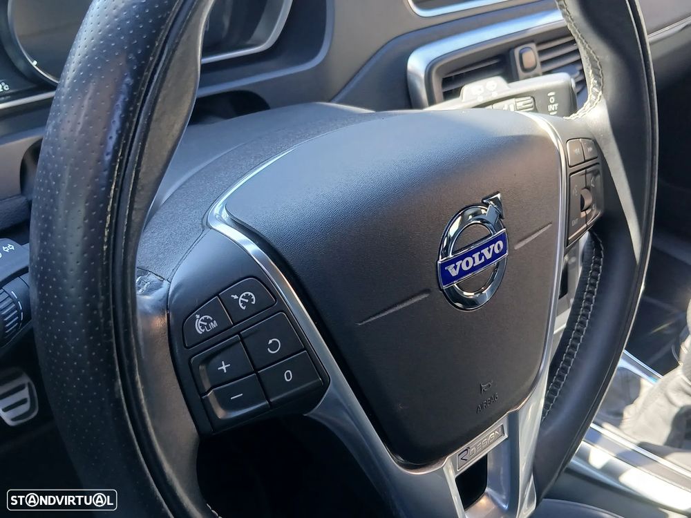 Volvo V40 1.6 D2 R-Design - 39