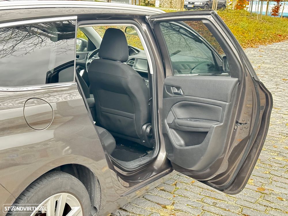 Peugeot 308 SW BlueHDi 120 Stop & Start Allure - 15