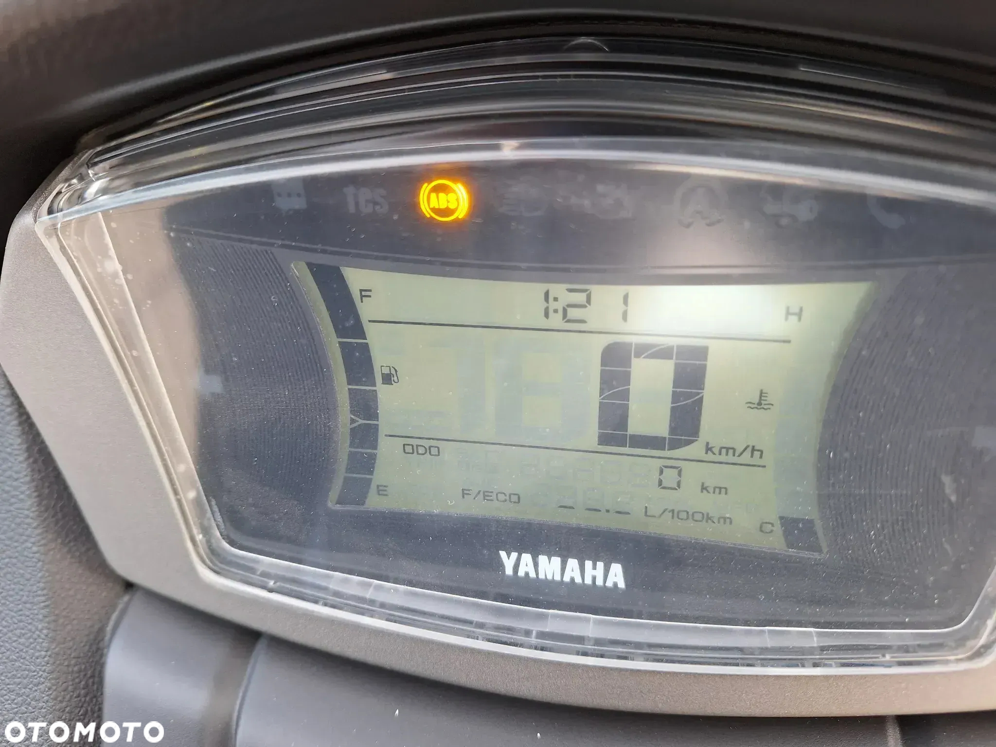 Yamaha NMAX - 8