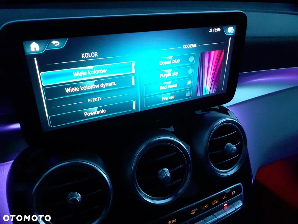 Mercedes-Benz GLC 200 4Matic 9G-TRONIC Exclusive - 35