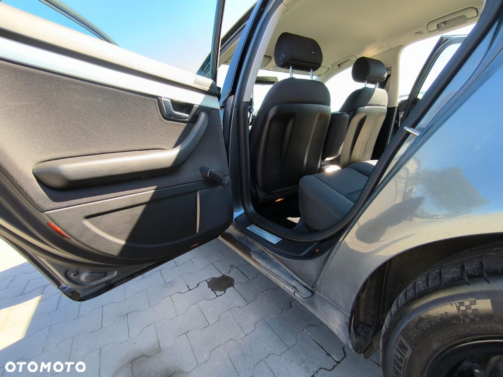 Audi A4 Avant 1.8T - 14