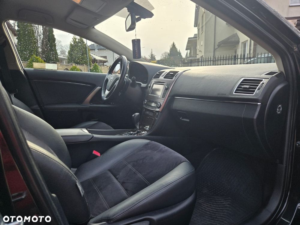 Toyota Avensis 2.0 Prestige MS - 13