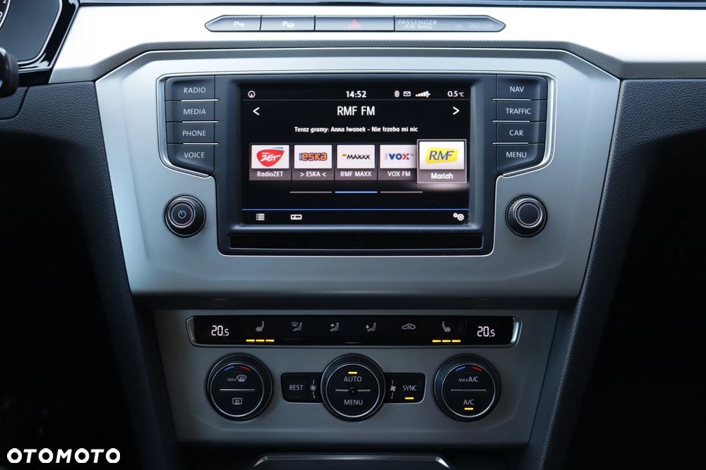 Volkswagen Passat 2.0 TDI (BlueMotion Technology) DSG Comfortline - 26