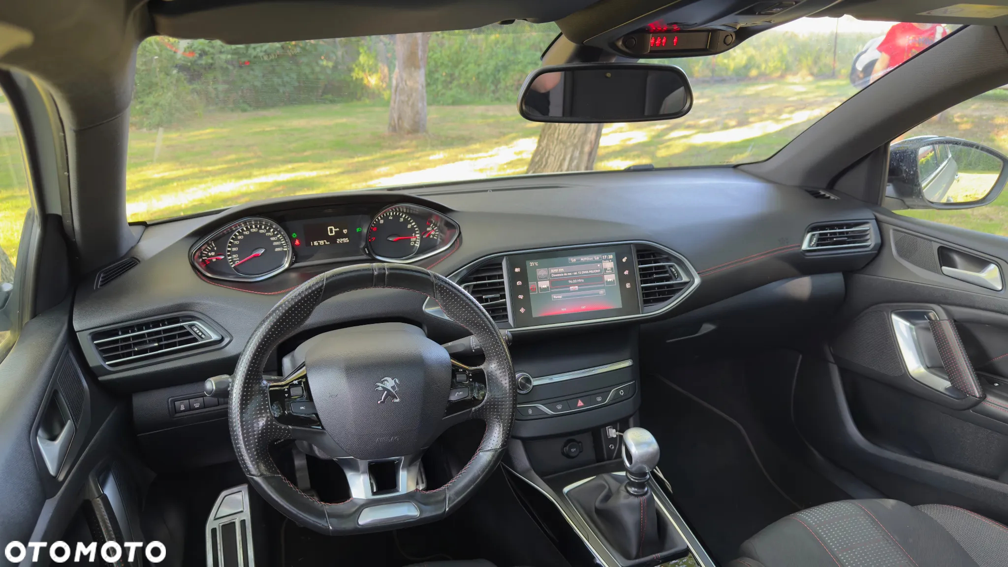 Peugeot 308 - 8