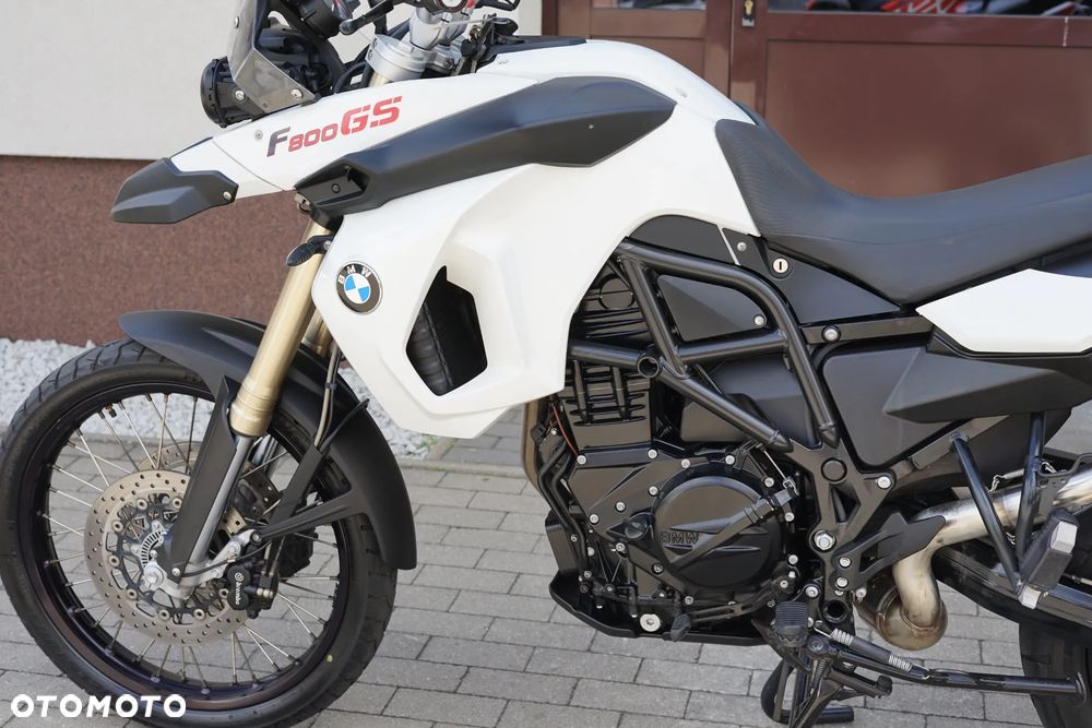 BMW F - 27
