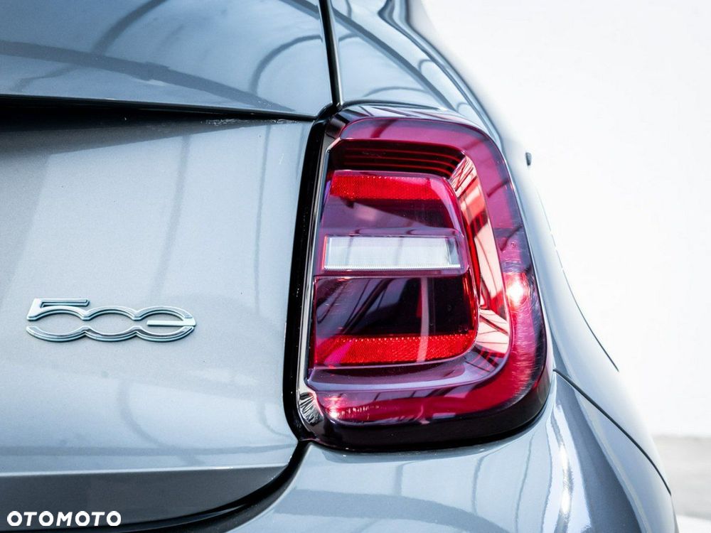 Fiat 500e - 11