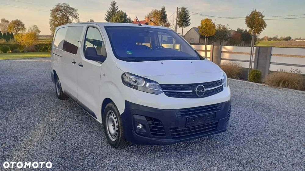 Opel Vivaro 2.0 BlueHDi 145 Lang - 1