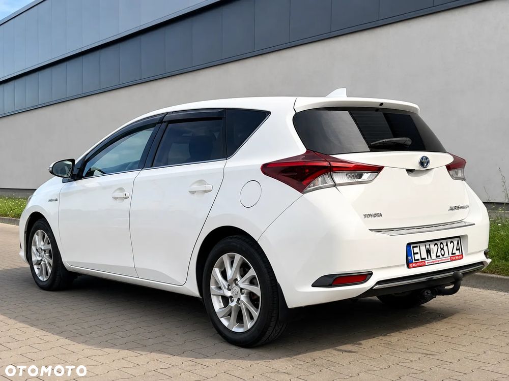 Toyota Auris - 2