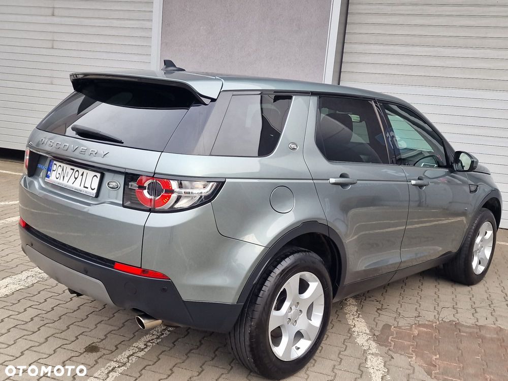 Land Rover Discovery Sport - 2