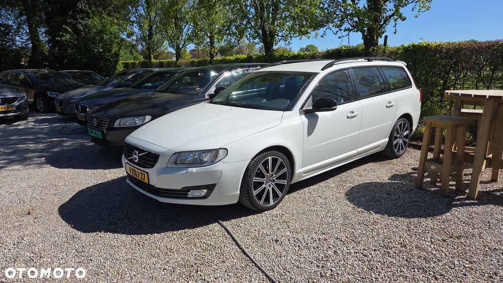 Volvo V70 T4 Momentum - 36