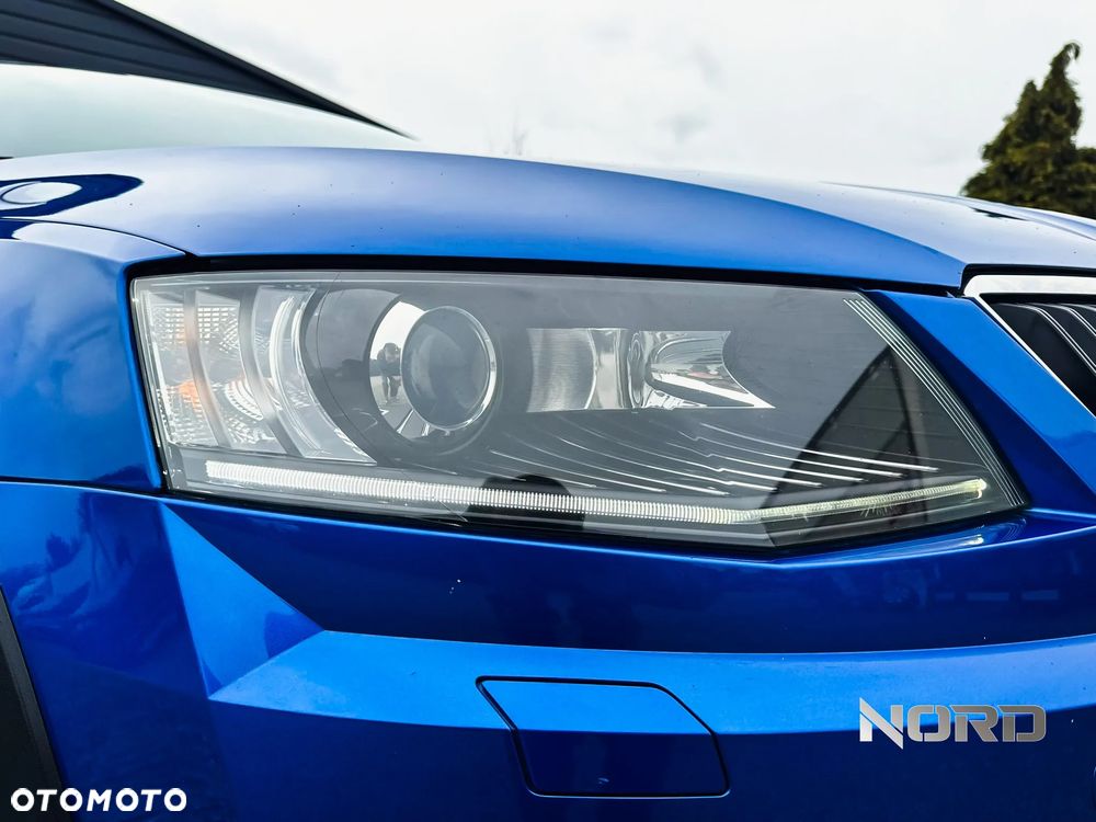 Skoda Octavia 2.0 TDI 4x4 DSG Scout - 11