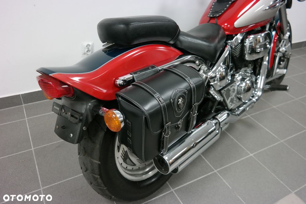 Suzuki Marauder - 9