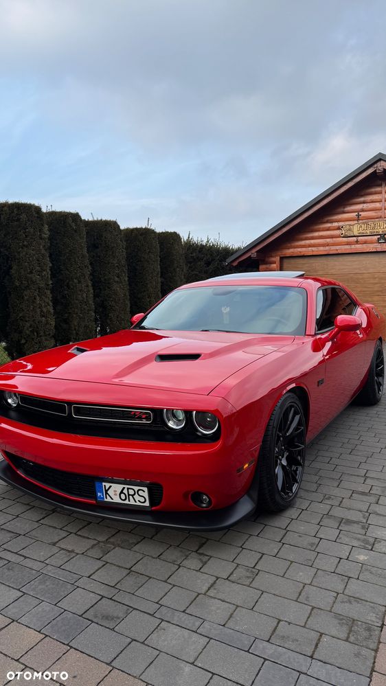 Dodge Challenger 5.7 R/T - 1
