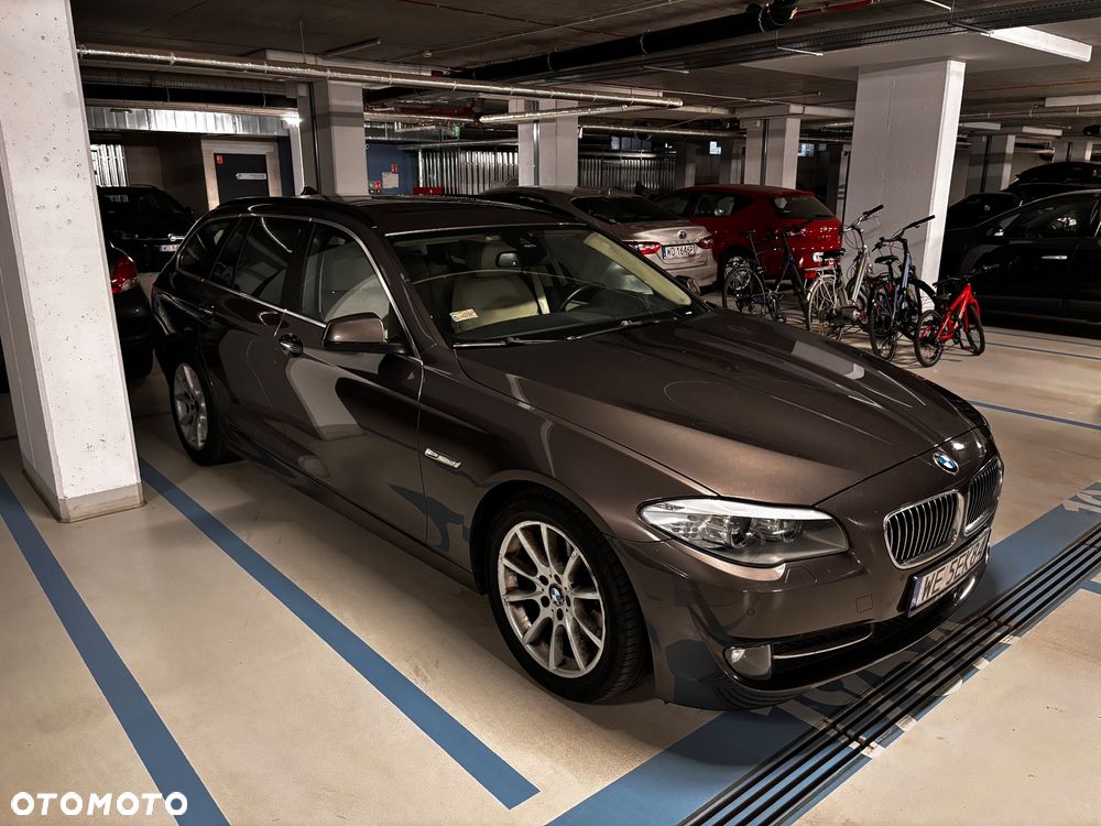 BMW Seria 5 535d xDrive Luxury Line - 3
