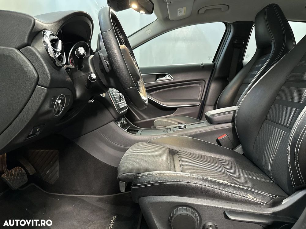 Mercedes-Benz GLA 200 d Aut. - 20