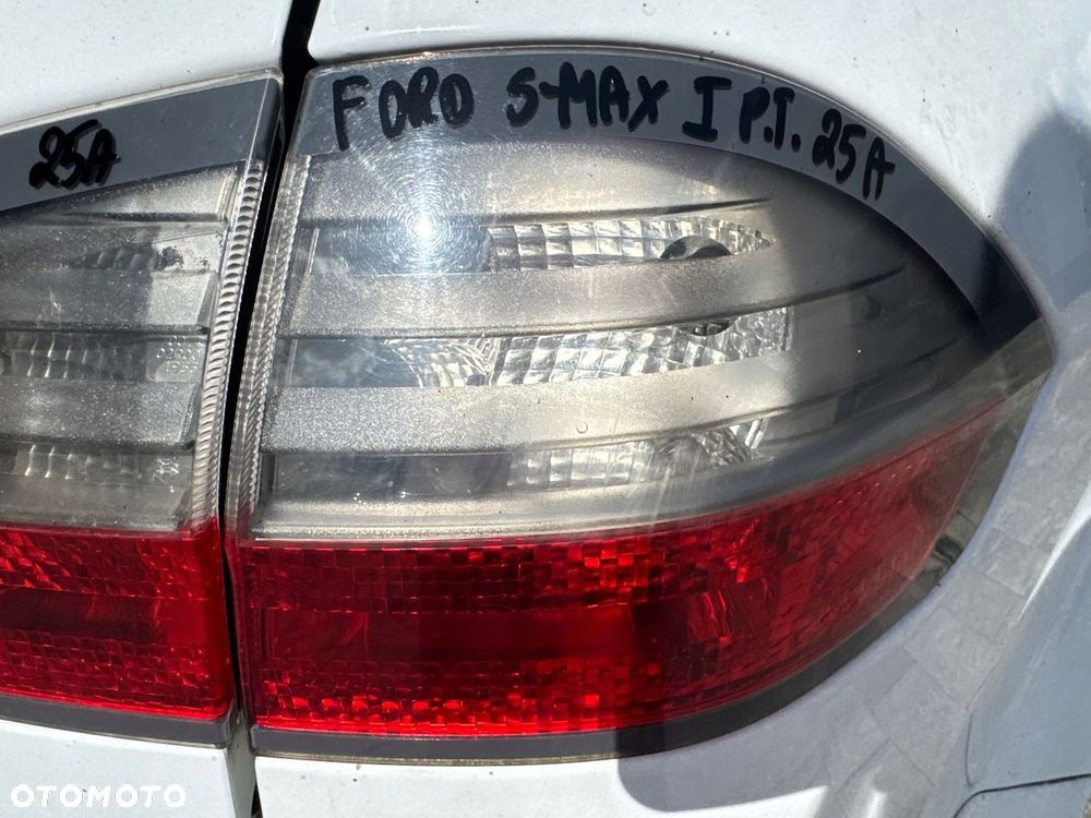 FORD S-MAX MK1 LAMPA PRAWA TYLNA PRAWY TYŁ Z BŁOTNIKA BŁOTNIK - 6