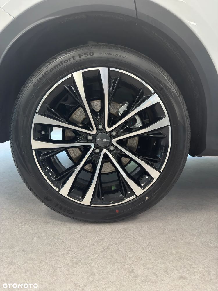 Jetour X70 Plus 1.5T DCT - 18