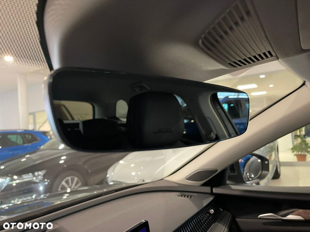 Skoda Superb 2.0 TDI SCR L&K DSG - 30