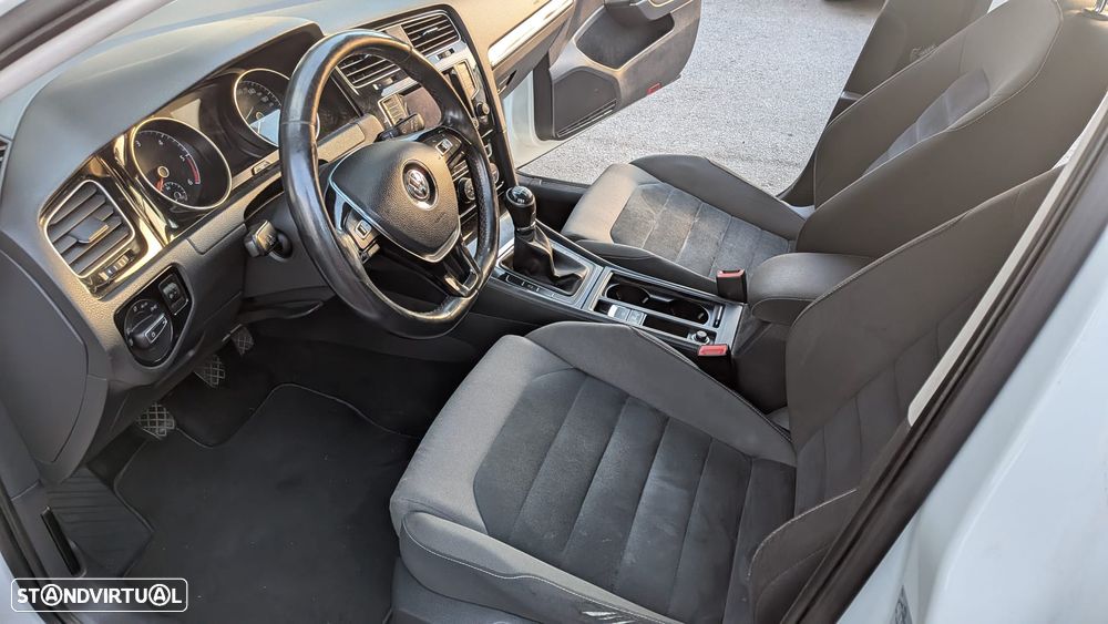 VW Golf 1.6 BlueTDI Trendline - 5