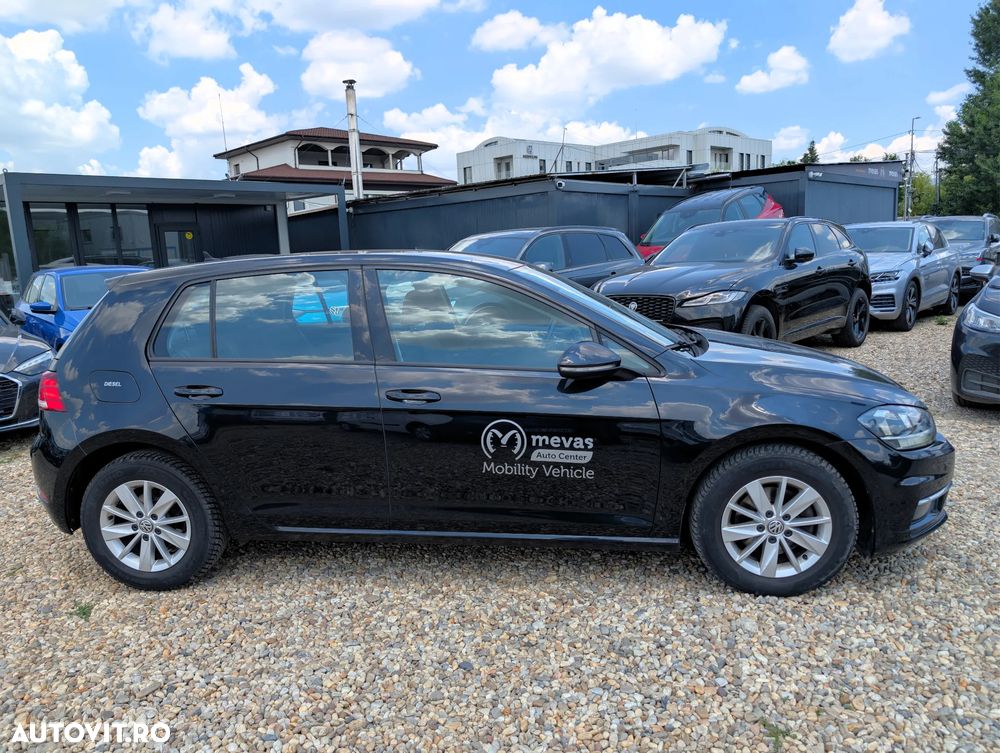 Volkswagen Golf 1.6 TDI DSG Comfortline - 5