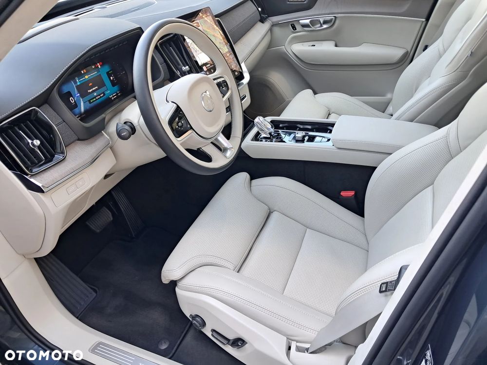 Volvo XC 90 T8 AWD Plug-In Hybrid Ultra Bright 7os - 13