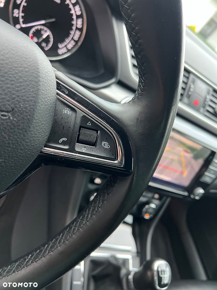 Skoda Superb 2.0 TDI Ambition - 16