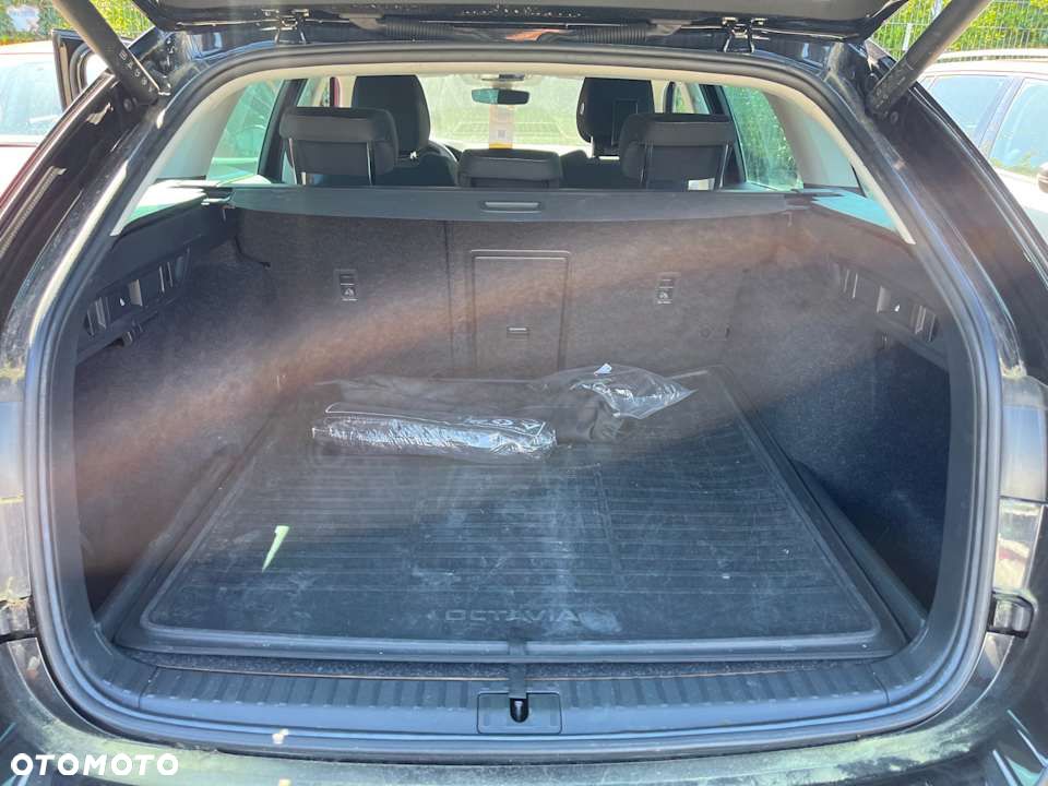 Skoda Octavia 1.4 TSI Plug-In Hybrid Style DSG - 29