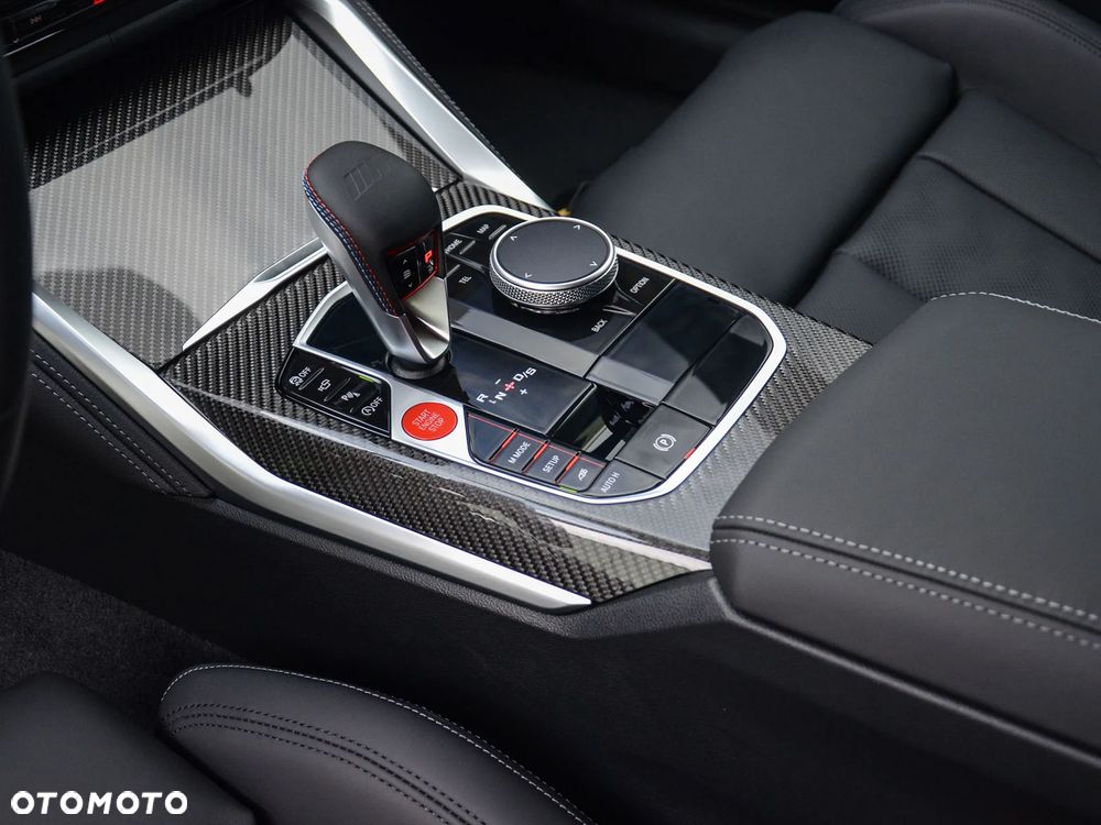 BMW M4 Competition M xDrive sport - 19