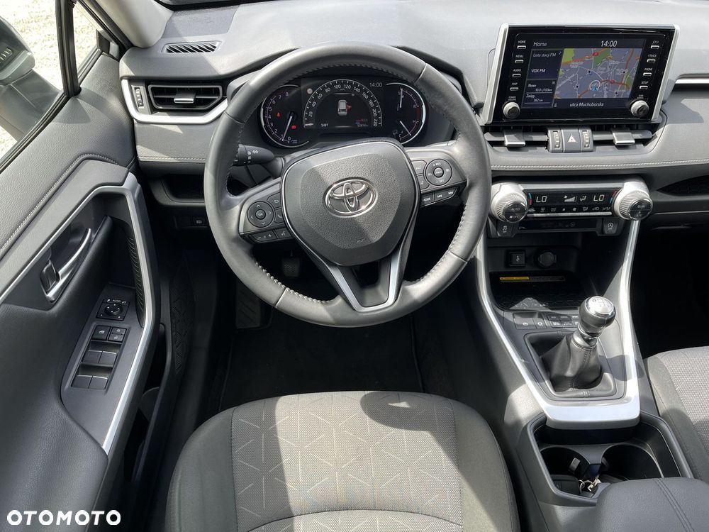 Toyota RAV4 2.0 Comfort 4x4 - 12