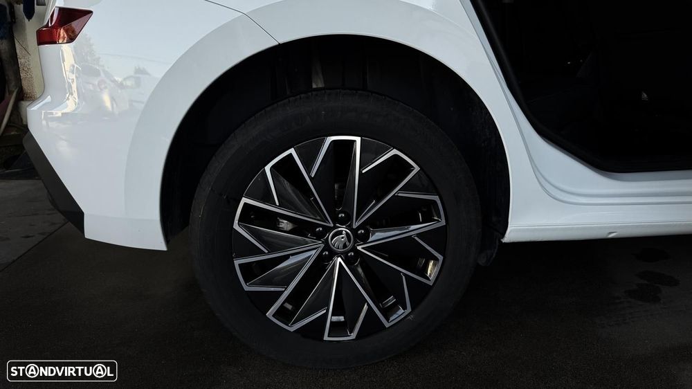 Skoda Kamiq 1.0 TSI Selection DSG - 29