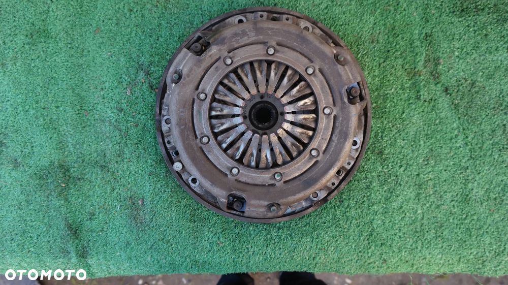 Renault Trafic II Opel Vivaro Nissan Primastar 2.0 DCI zestaw sprzegla tarcza docisk kolo zamachowe 8200474648-F