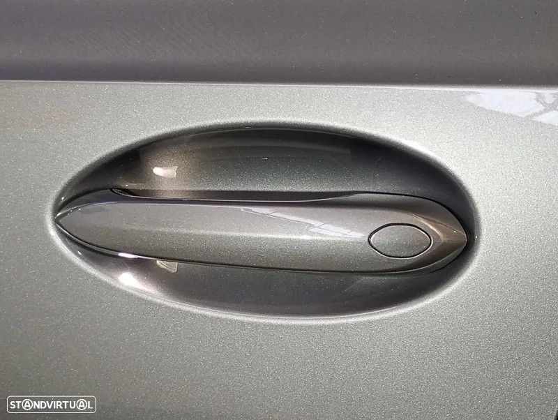 BMW 320 e Pack Desportivo M Auto - 9