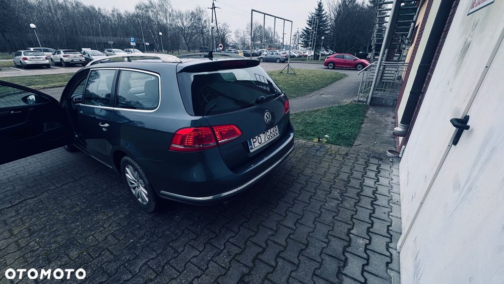 Volkswagen Passat 2.0 TDI 4Mot Highline DSG - 8