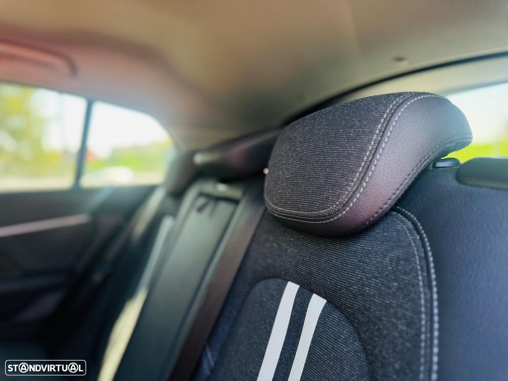 BMW 116 d Line Sport Auto - 42