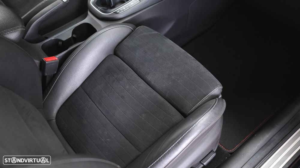 Hyundai i30 N 2.0 T-GDi Performance Pack - 45