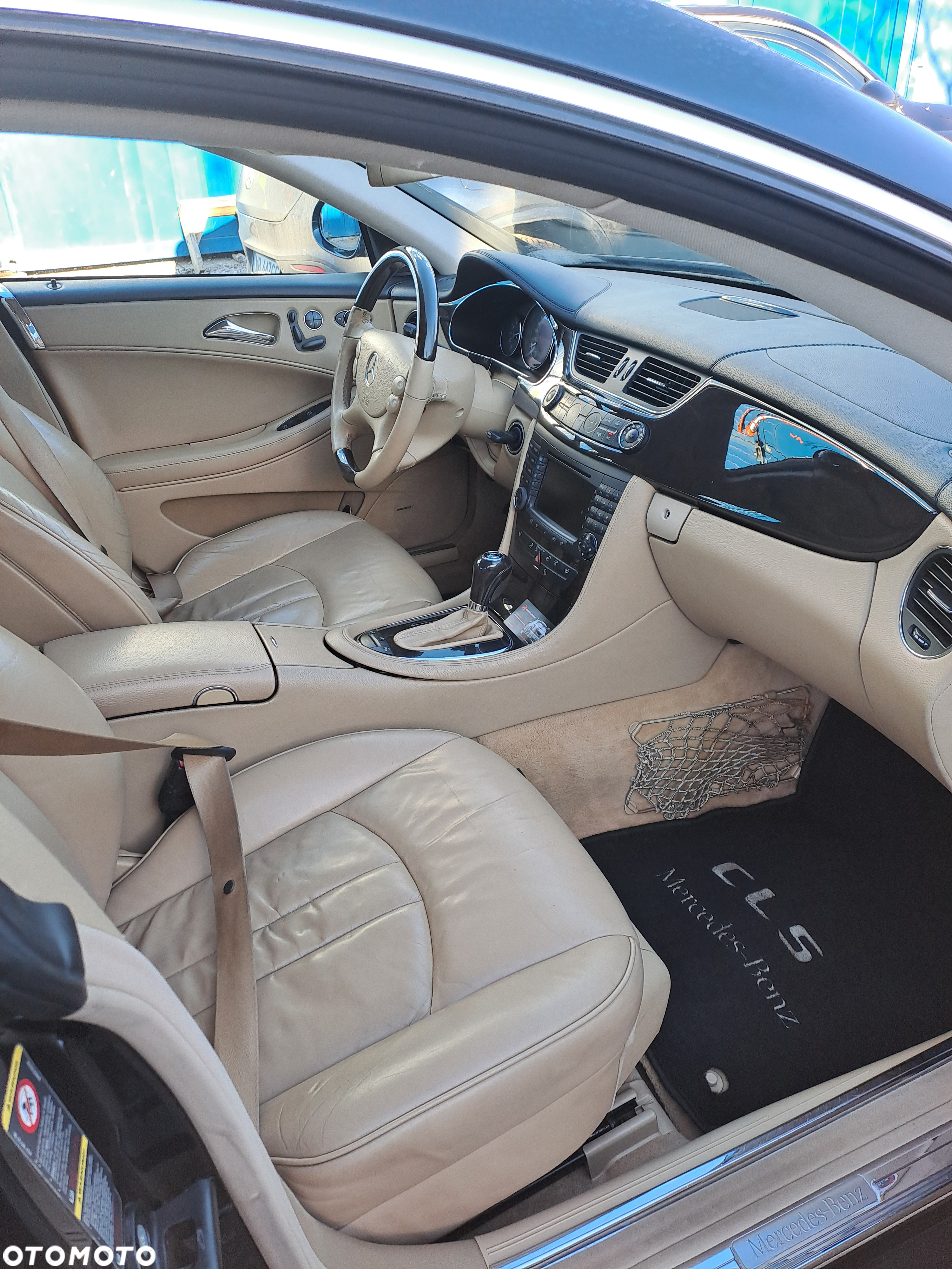 Mercedes-Benz CLS 350 - 11