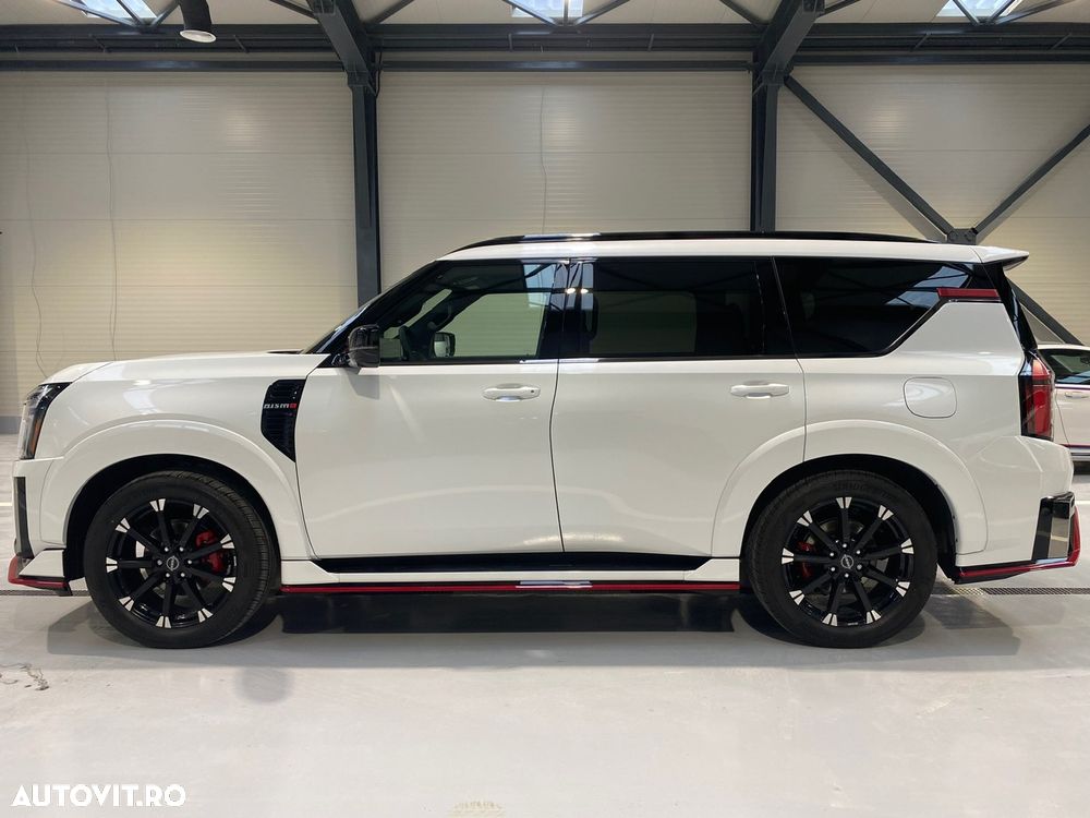 Nissan Armada - 2