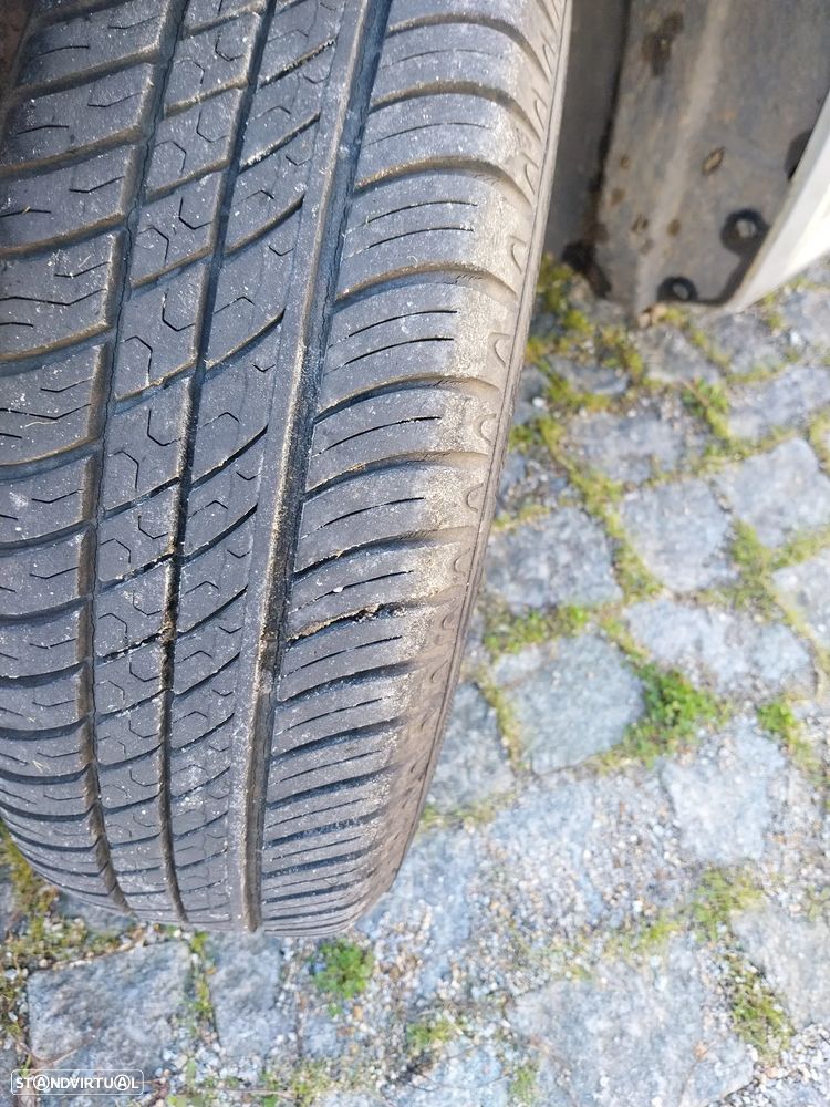 Peugeot 207 1.4 HDi Sport - 10