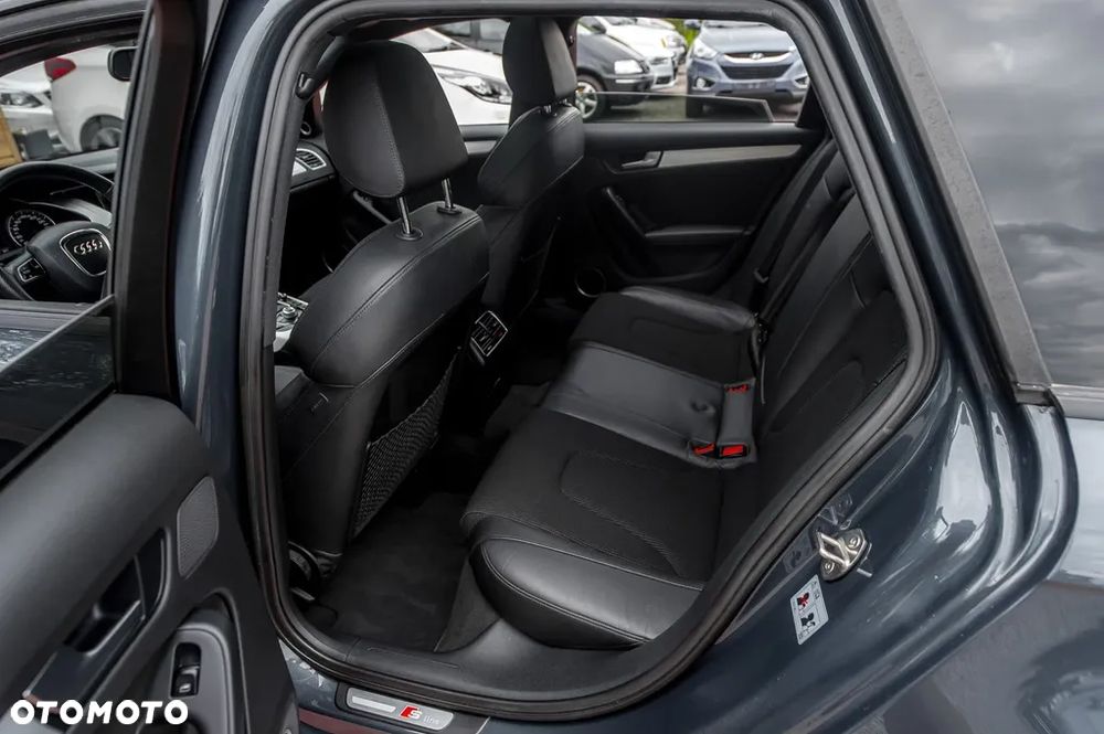 Audi A4 Avant 2.0 TFSI quattro S tronic S line Sportpaket - 18